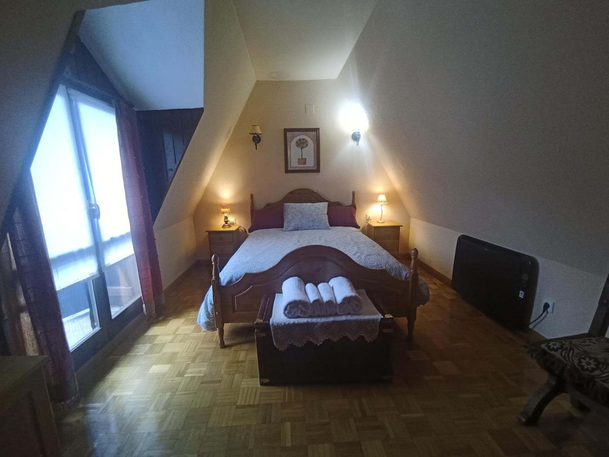 Atico En Pleno Pirineo Apartamento El Pueyo de Jaca Exterior foto